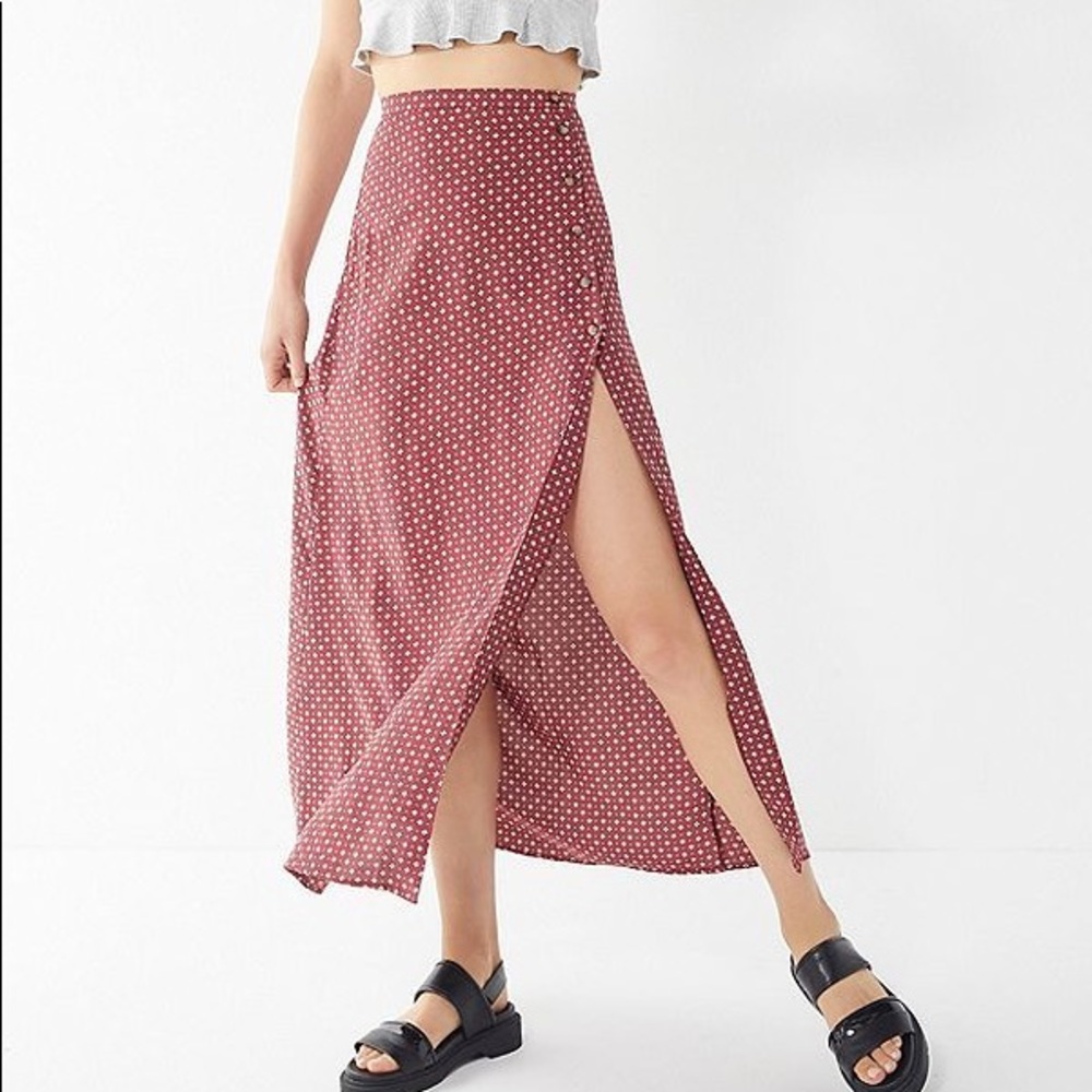 UO | maxi skirt